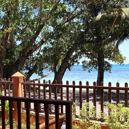 Green Blue Beach House Baie Lazare  Bagian luar foto