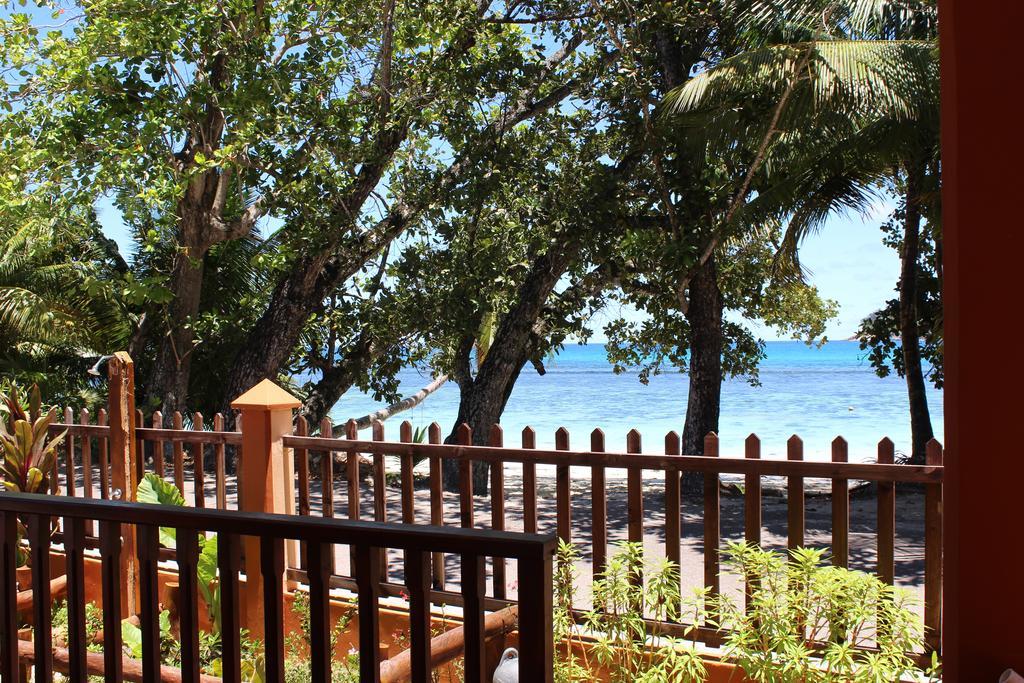 Green Blue Beach House Baie Lazare  Bagian luar foto